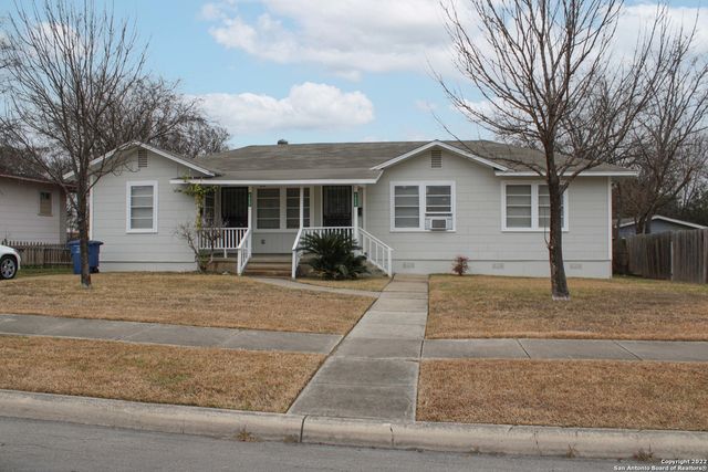 2825 W WOODLAWN AVE, San Antonio, TX 78228
