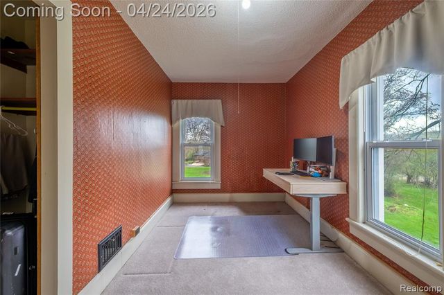 9057 Brookville Road, Plymouth, MI 48170