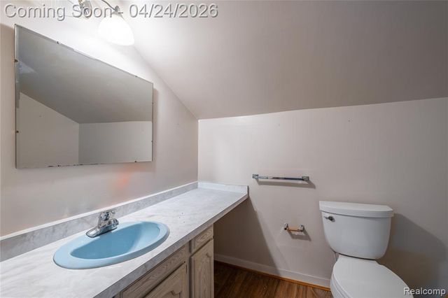 9057 Brookville Road, Plymouth, MI 48170