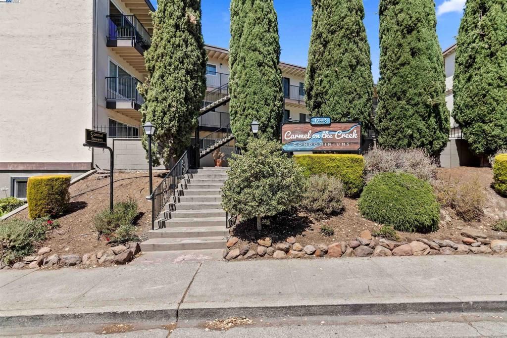 1743 Carmel Dr 9, Walnut Creek, CA 94596