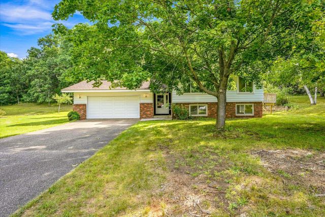 13600 Greenwood Trail N, Stillwater, MN 55082