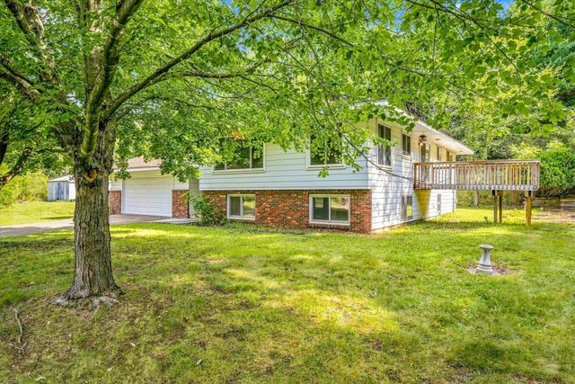 13600 Greenwood Trail N, Stillwater, MN 55082