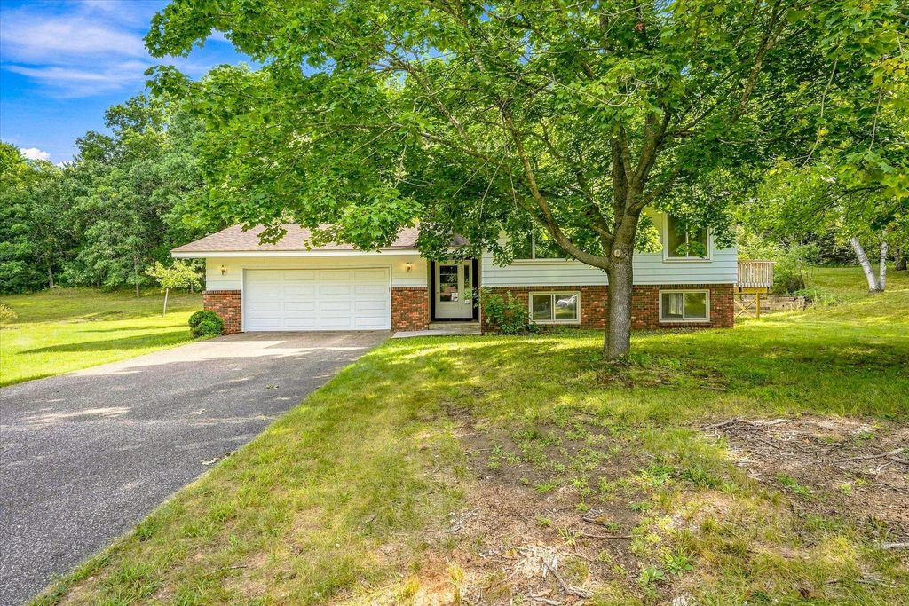 13600 Greenwood Trail N, Stillwater, MN 55082 — photo 2
