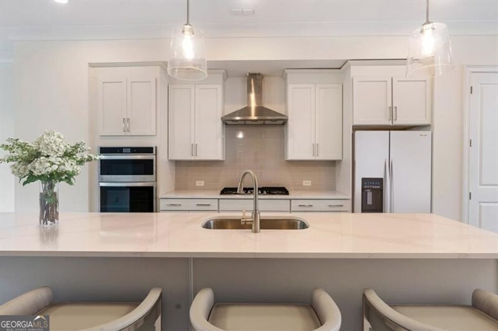 6803 Prelude Drive, Sandy Springs, GA 30328