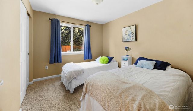 5402 114th Place NE, Marysville, WA 98271