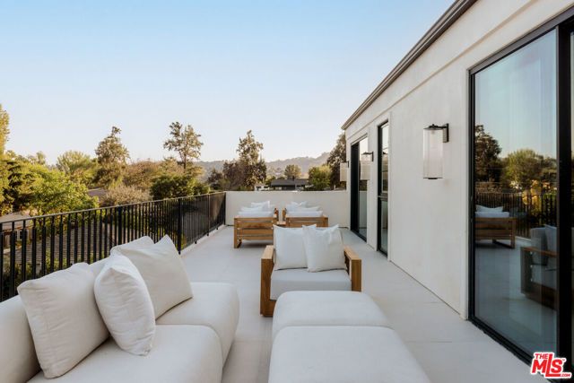 4634 Ethel Avenue, Sherman Oaks, CA 91423