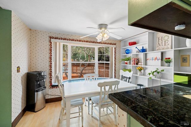 509 Rainsville Rd, Petaluma, CA 94952