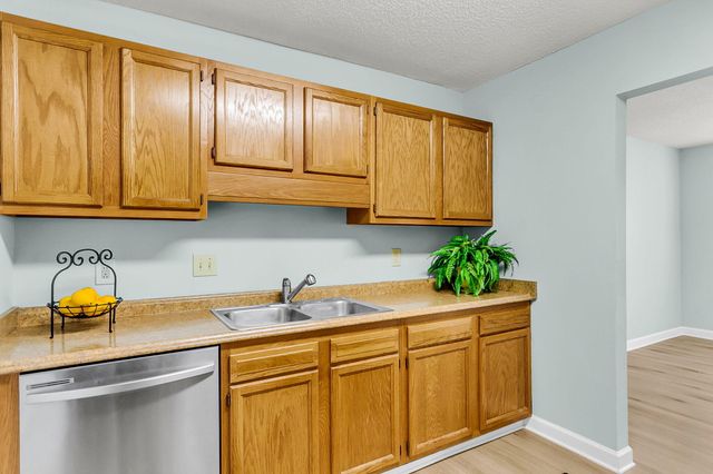 101 Hialeah Court, Summerville, SC 29486