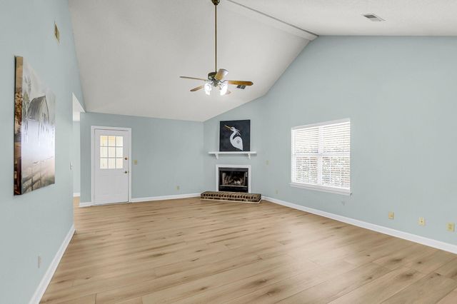 101 Hialeah Court, Summerville, SC 29486