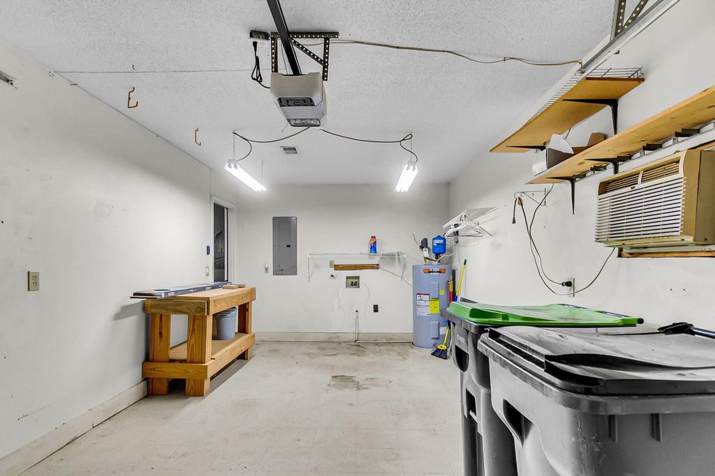 Image 34 of property listing at 101 Hialeah Court, Summerville, SC 29486