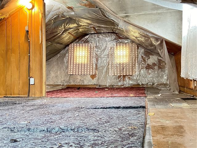 220 Lion Ln, Bridgewater, PA 15009