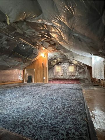 220 Lion Ln, Bridgewater, PA 15009