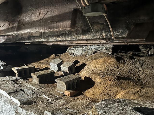 220 Lion Ln, Bridgewater, PA 15009