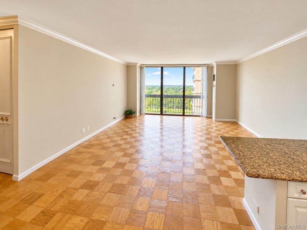 26910 Grand Central Parkway 10T, Floral Park, NY 11005 — photo 3