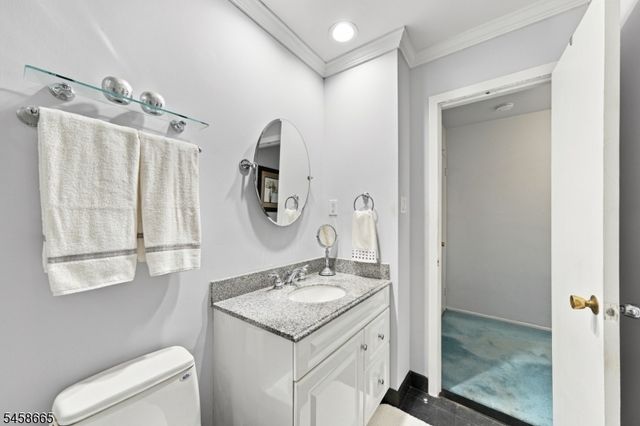 12 Cedar Grove Pl, Old Bridge Twp., NJ 08857