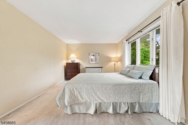 12 Cedar Grove Pl, Old Bridge Twp., NJ 08857