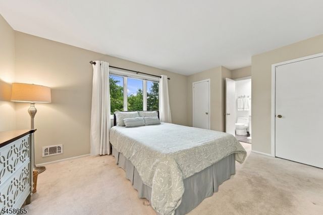 12 Cedar Grove Pl, Old Bridge Twp., NJ 08857