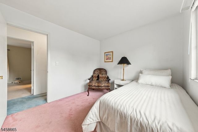 12 Cedar Grove Pl, Old Bridge Twp., NJ 08857