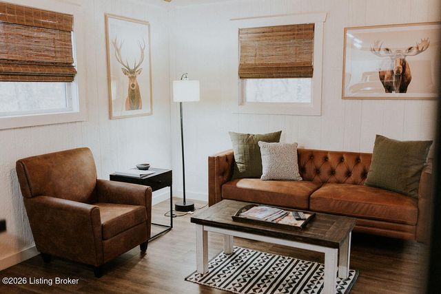 896 Wilderness Rd, Mammoth Cave, KY 42259