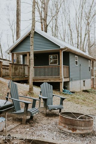 896 Wilderness Rd, Mammoth Cave, KY 42259