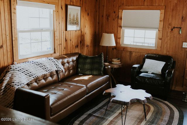 896 Wilderness Rd, Mammoth Cave, KY 42259