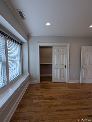 19 1st Street 2nd fl Front, Norwalk, CT 06855
