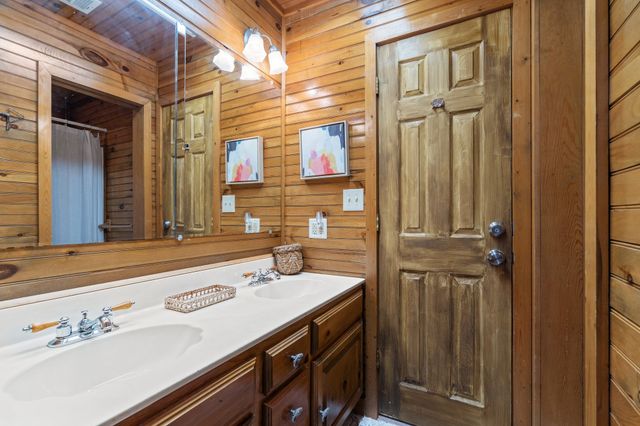 170 Armada Loop, Payne Springs, TX 75156