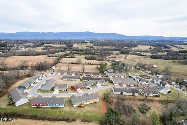 132 Southridge Drive 1, Greeneville, TN 37743