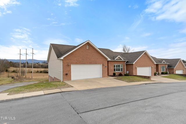 132 Southridge Drive 1, Greeneville, TN 37743