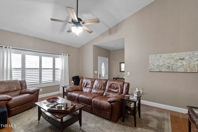 132 Southridge Drive 1, Greeneville, TN 37743