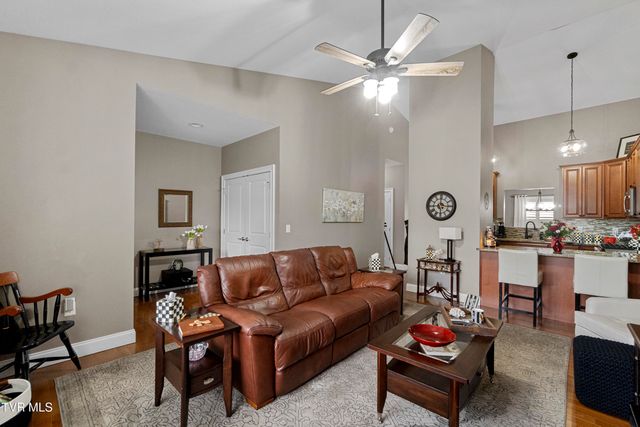 132 Southridge Drive 1, Greeneville, TN 37743