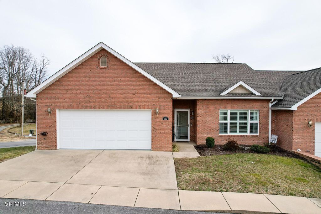132 Southridge Drive 1, Greeneville, TN 37743