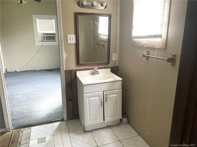 811 N Goos Blvd Boulevard, Lake Charles, LA 70601