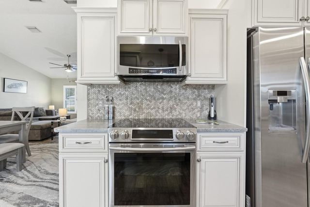 78 BREEZE HILL LANE, Palm Coast, FL 32137