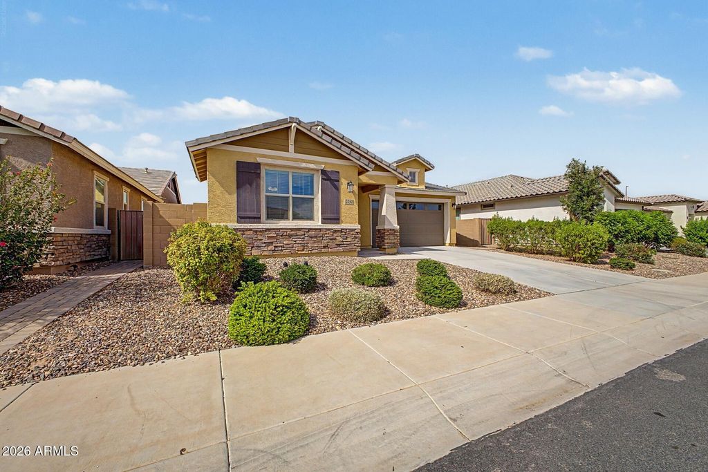 2250 E CITADEL Drive, Gilbert, AZ 85298 — photo 5