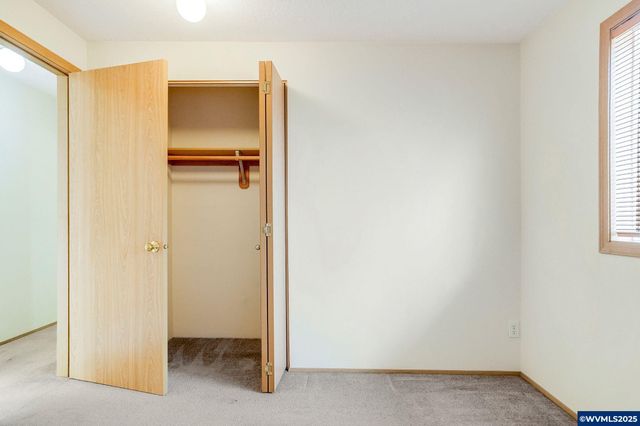 2435 Connemara Ct SE, Salem, OR 97317