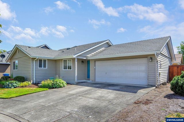2435 Connemara Ct SE, Salem, OR 97317
