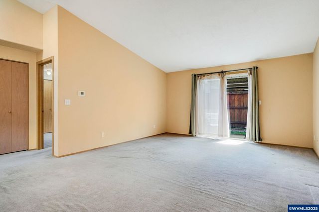 2435 Connemara Ct SE, Salem, OR 97317