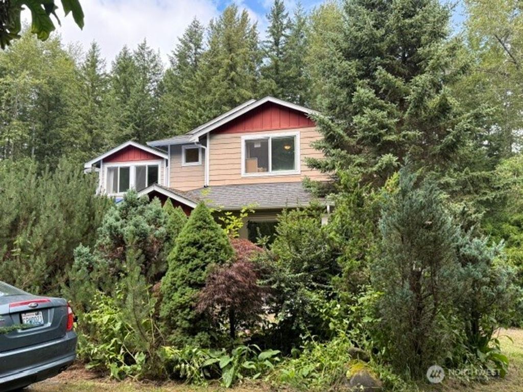 11315 384th Street E, Eatonville, WA 98328