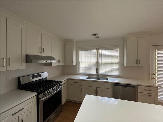 6535 Ganton Drive, Duluth, GA 30097