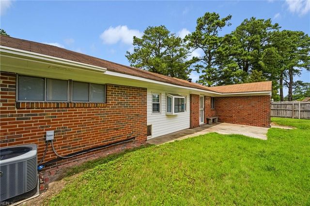 3221 Madden TER, Portsmouth, VA 23703