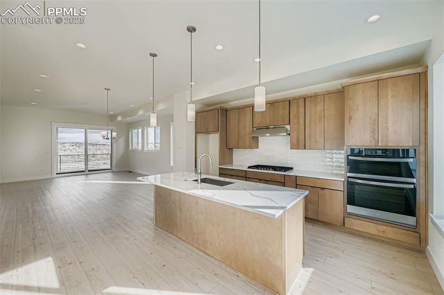 1727 Keystone Crest Lane, Colorado Springs, CO 80905