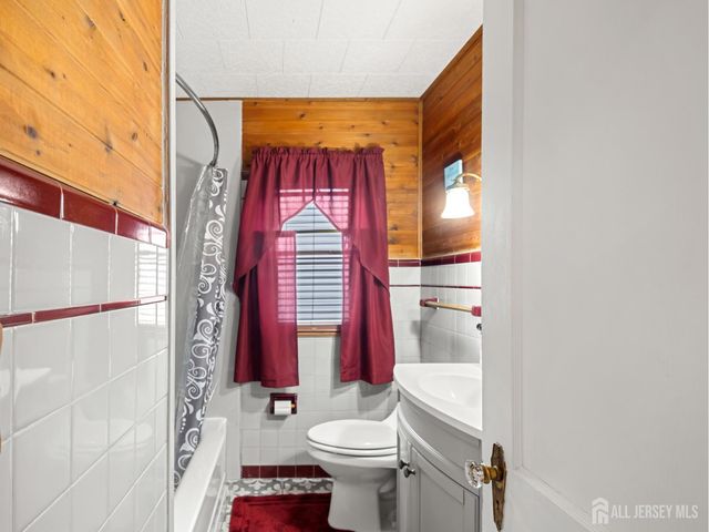 343 Woodside Avenue, Hamilton, NJ 08610