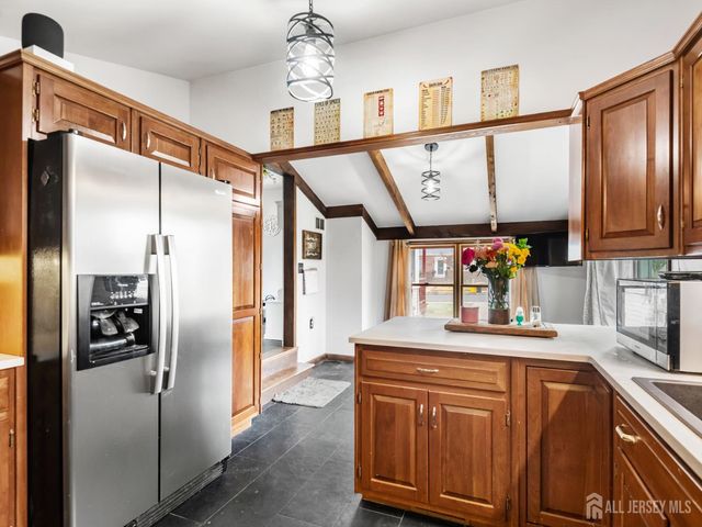 343 Woodside Avenue, Hamilton, NJ 08610