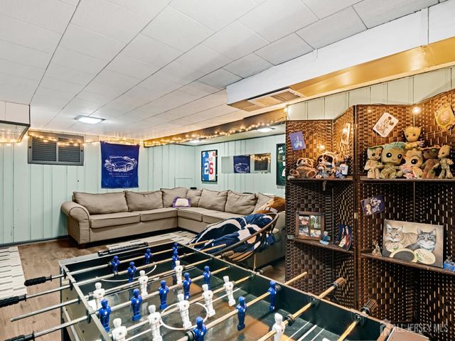 343 Woodside Avenue, Hamilton, NJ 08610