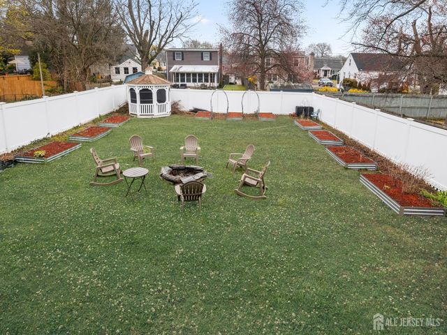 343 Woodside Avenue, Hamilton, NJ 08610