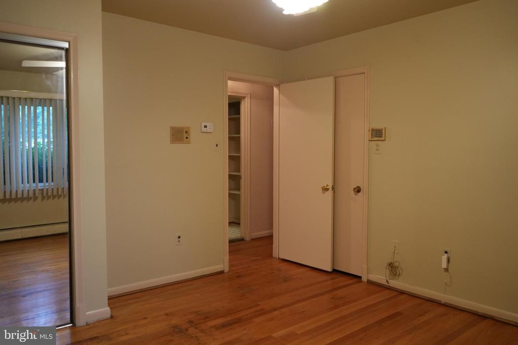 14607 PEACH ORCHARD RD, Silver Spring, MD 20902