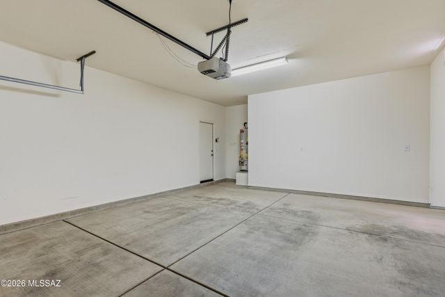 677 W Pizzicato Lane, Oro Valley, AZ 85737
