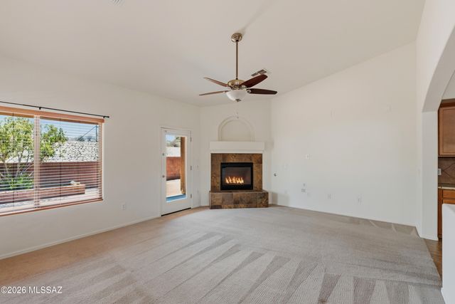 677 W Pizzicato Lane, Oro Valley, AZ 85737