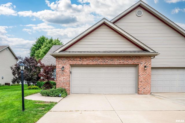 13 ELK Court, Washington, IL 61571